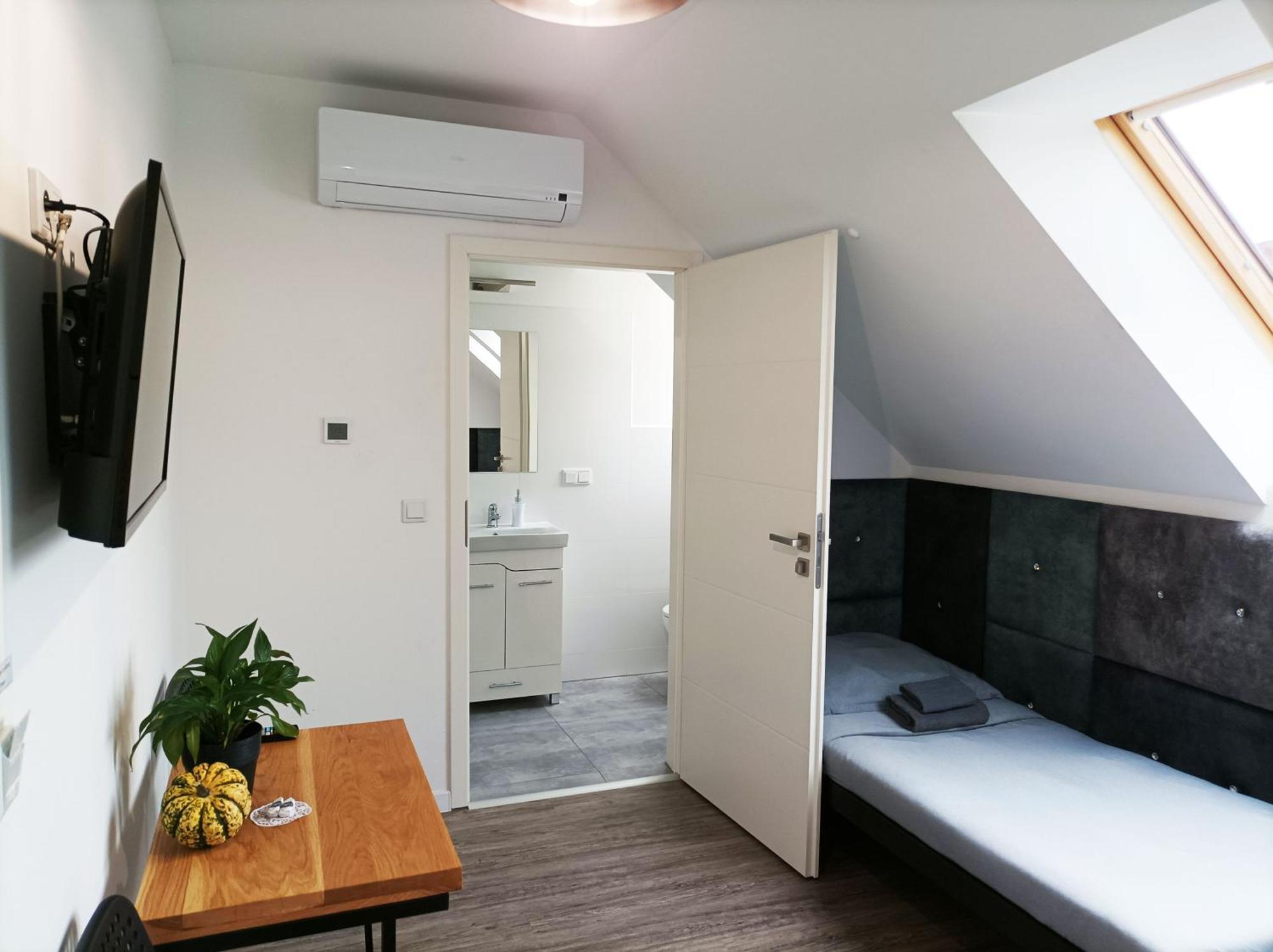 Pokoje Pod Palacem Koszecin 部屋 写真