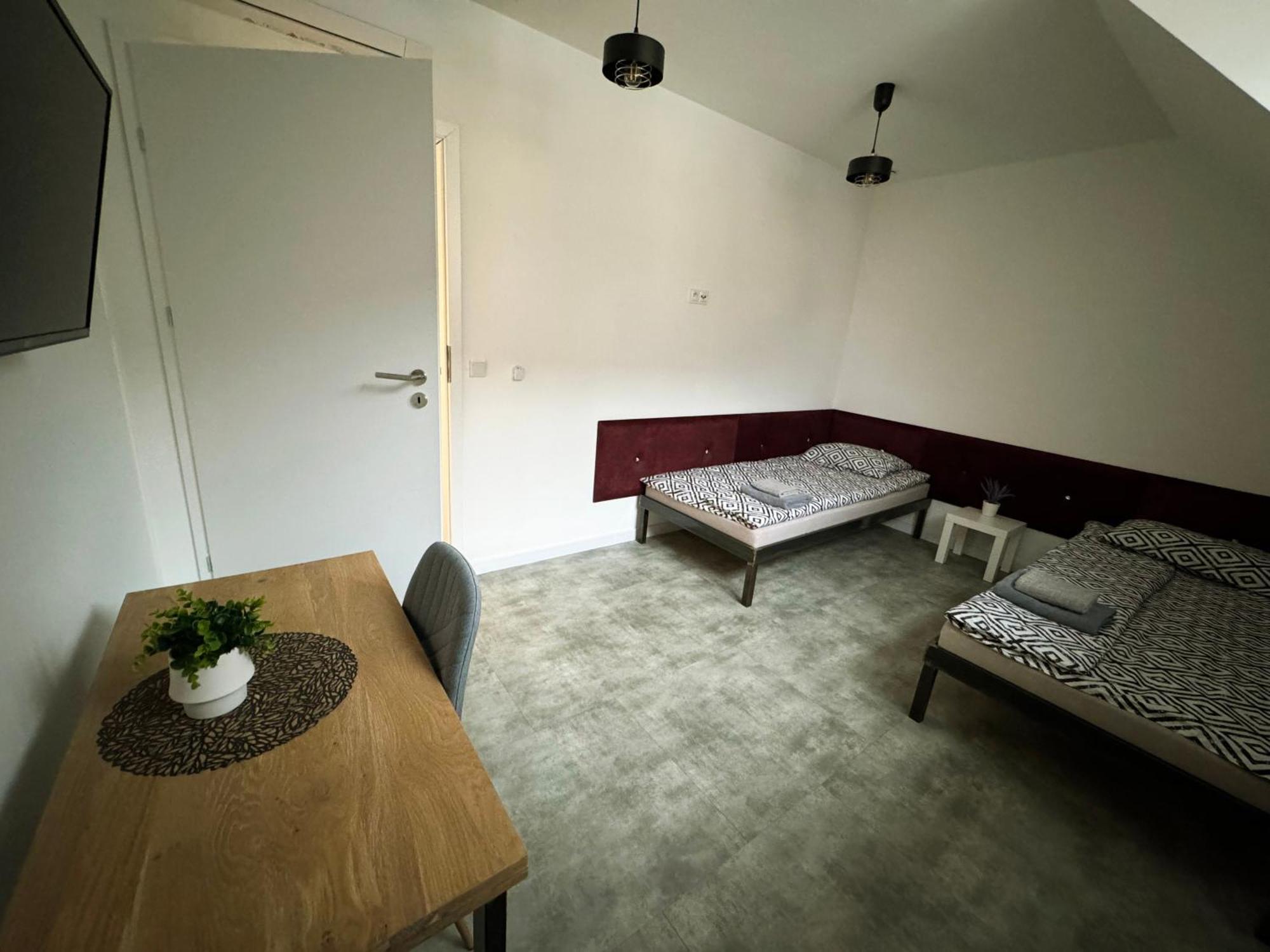 Pokoje Pod Palacem Koszecin エクステリア 写真