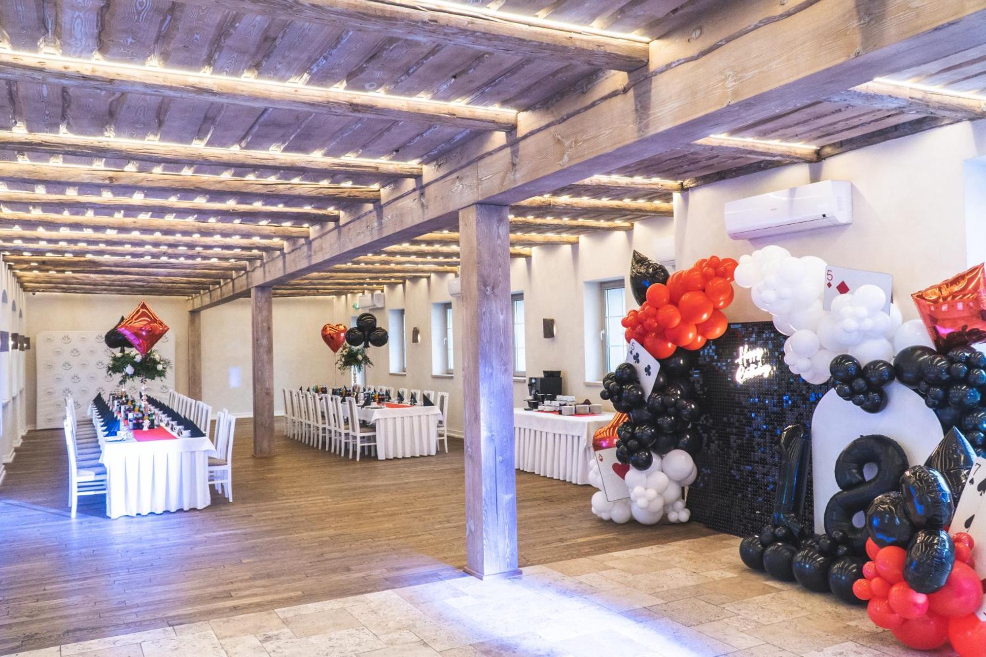 Pokoje Pod Palacem Koszecin エクステリア 写真